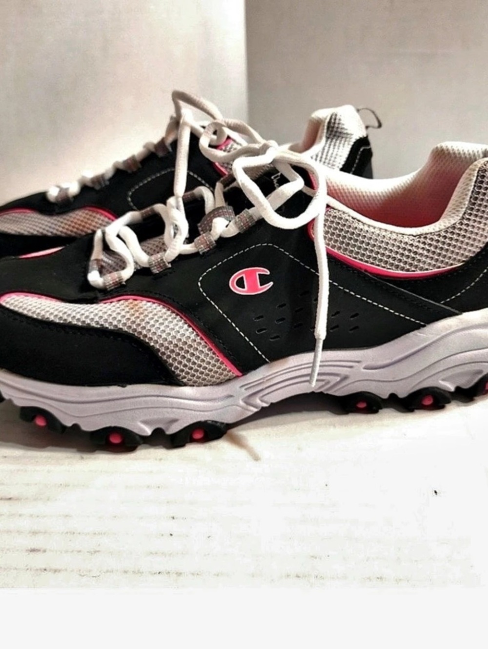 Champion Women's Athletic Shoes Black & Pink US 7W Like New